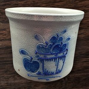 Eldreth Blue and White Salt Glaze Stoneware Crock with Apples 5 3/4" x 4 1//2"
